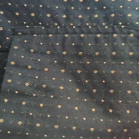 NEW Attention Black Copped Black With Gold Dots Quarter Sleeve 14 - Picture 7 of 8
